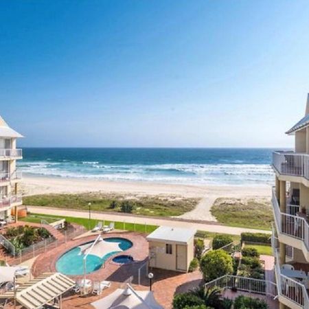 Crystal Beachfront Apartments Χρυσή Ακτή Εξωτερικό φωτογραφία