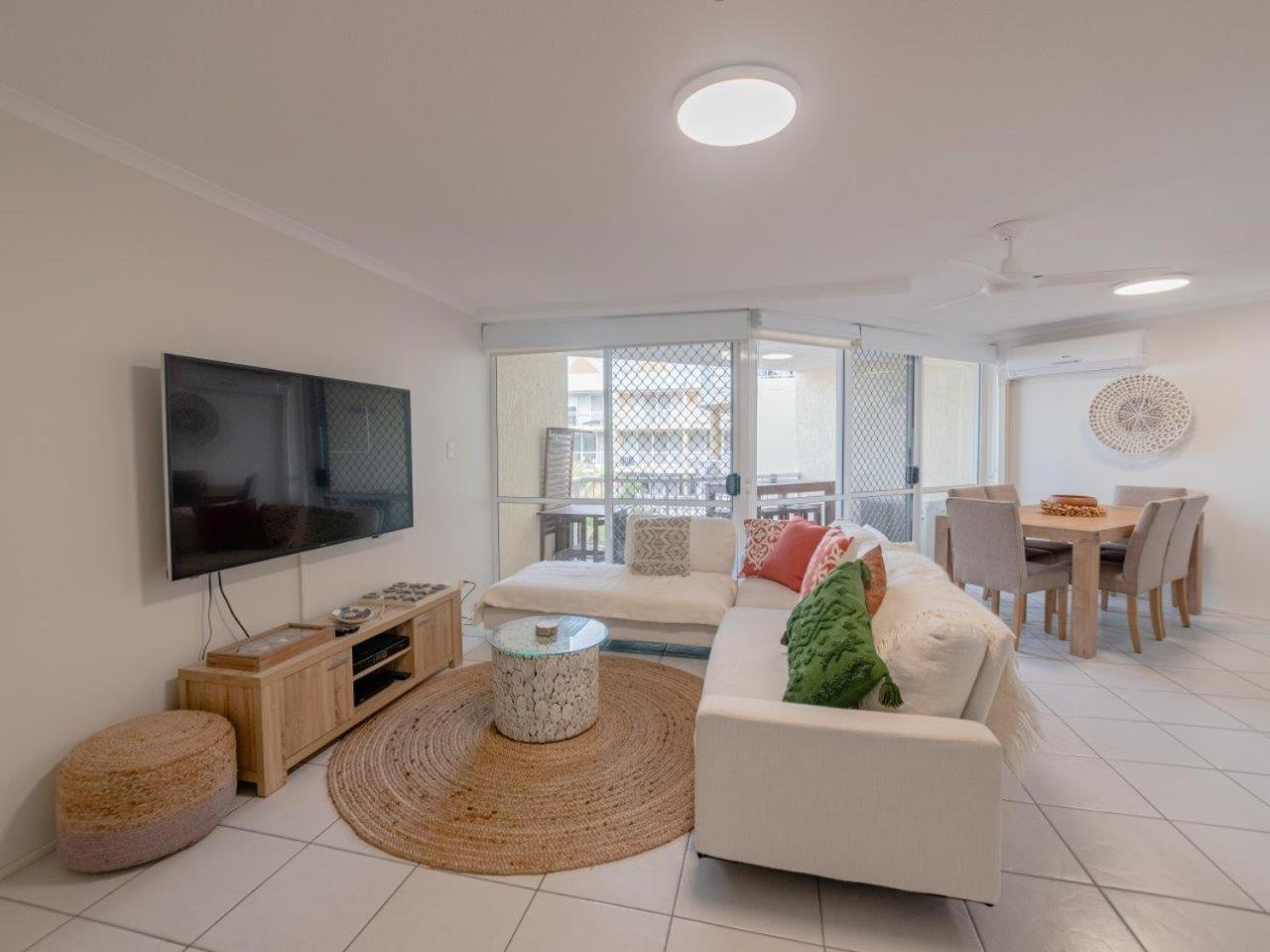 Crystal Beachfront Apartments Χρυσή Ακτή Εξωτερικό φωτογραφία