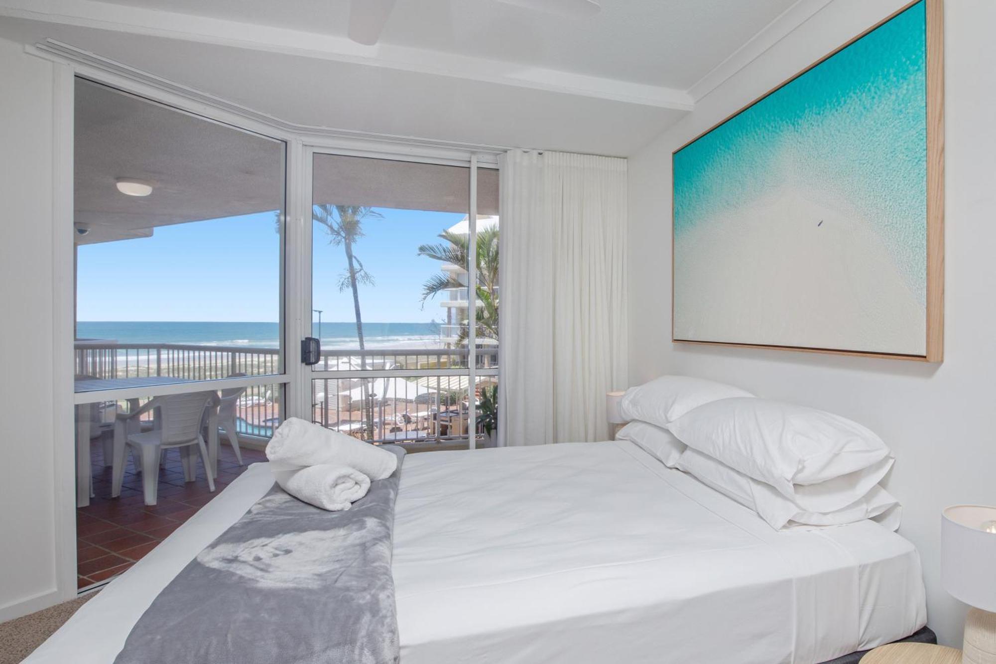 Crystal Beachfront Apartments Χρυσή Ακτή Εξωτερικό φωτογραφία