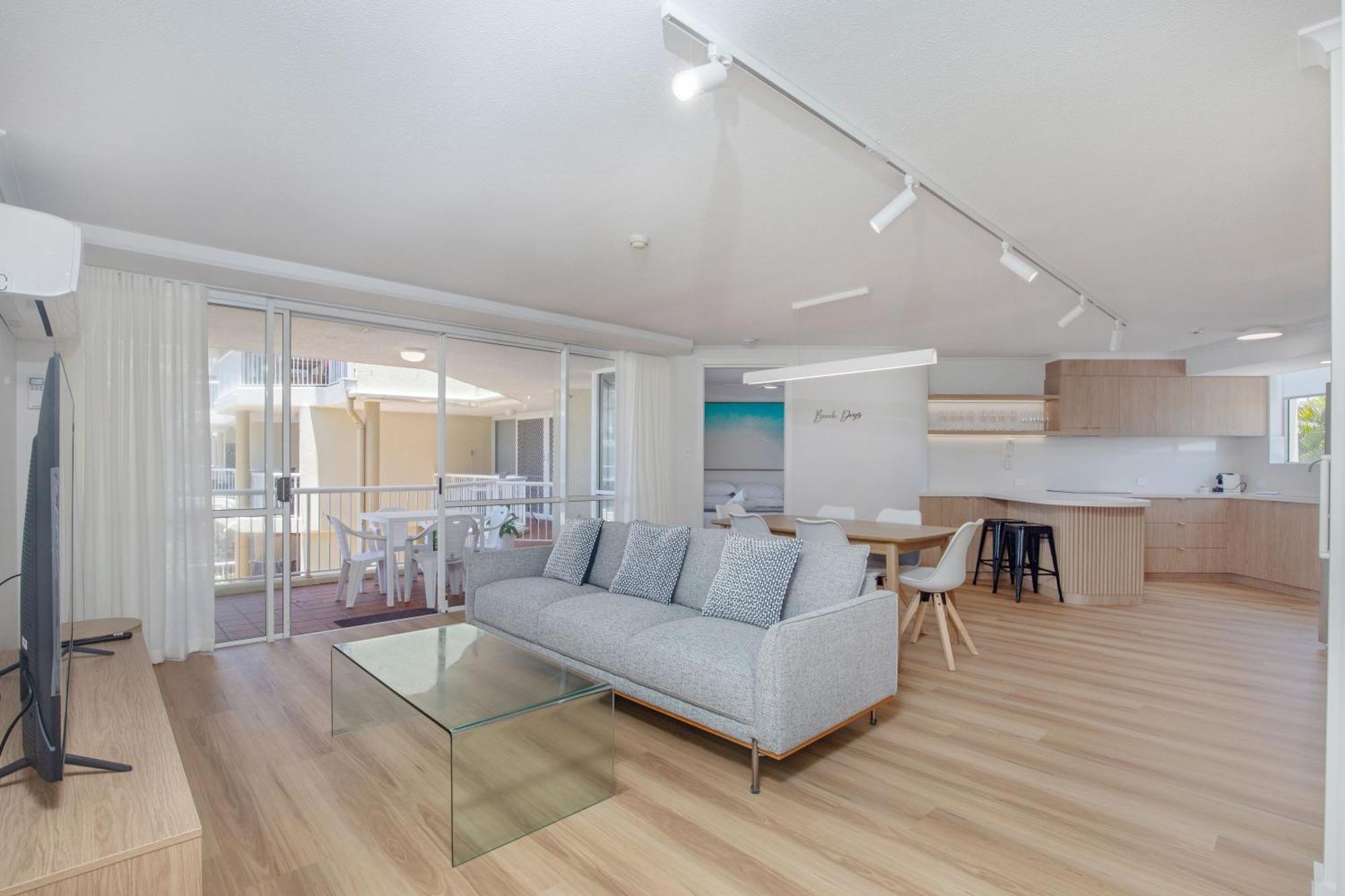 Crystal Beachfront Apartments Χρυσή Ακτή Εξωτερικό φωτογραφία