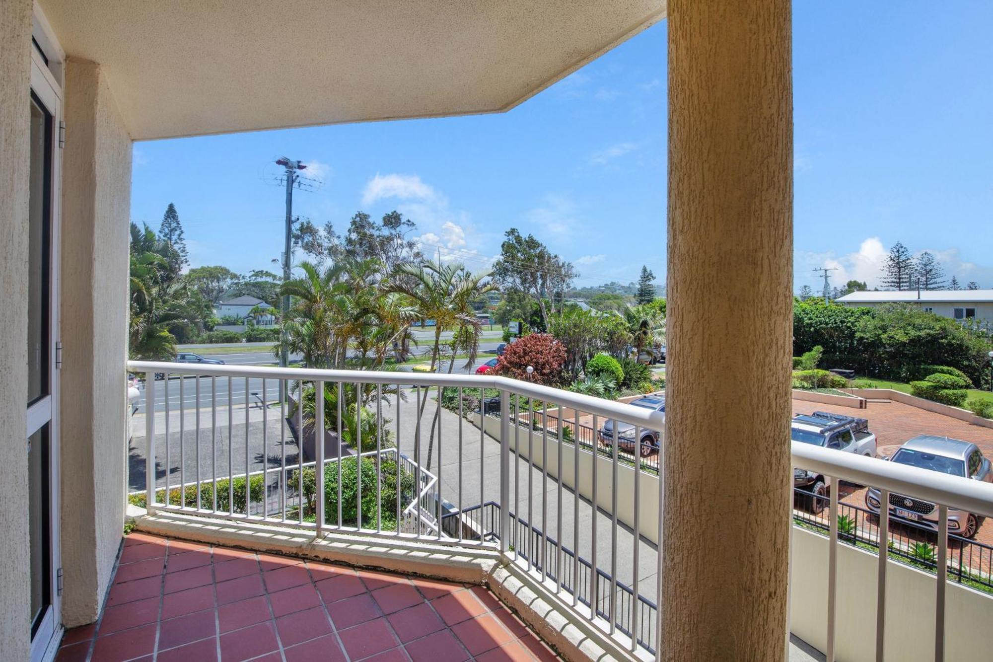 Crystal Beachfront Apartments Χρυσή Ακτή Εξωτερικό φωτογραφία