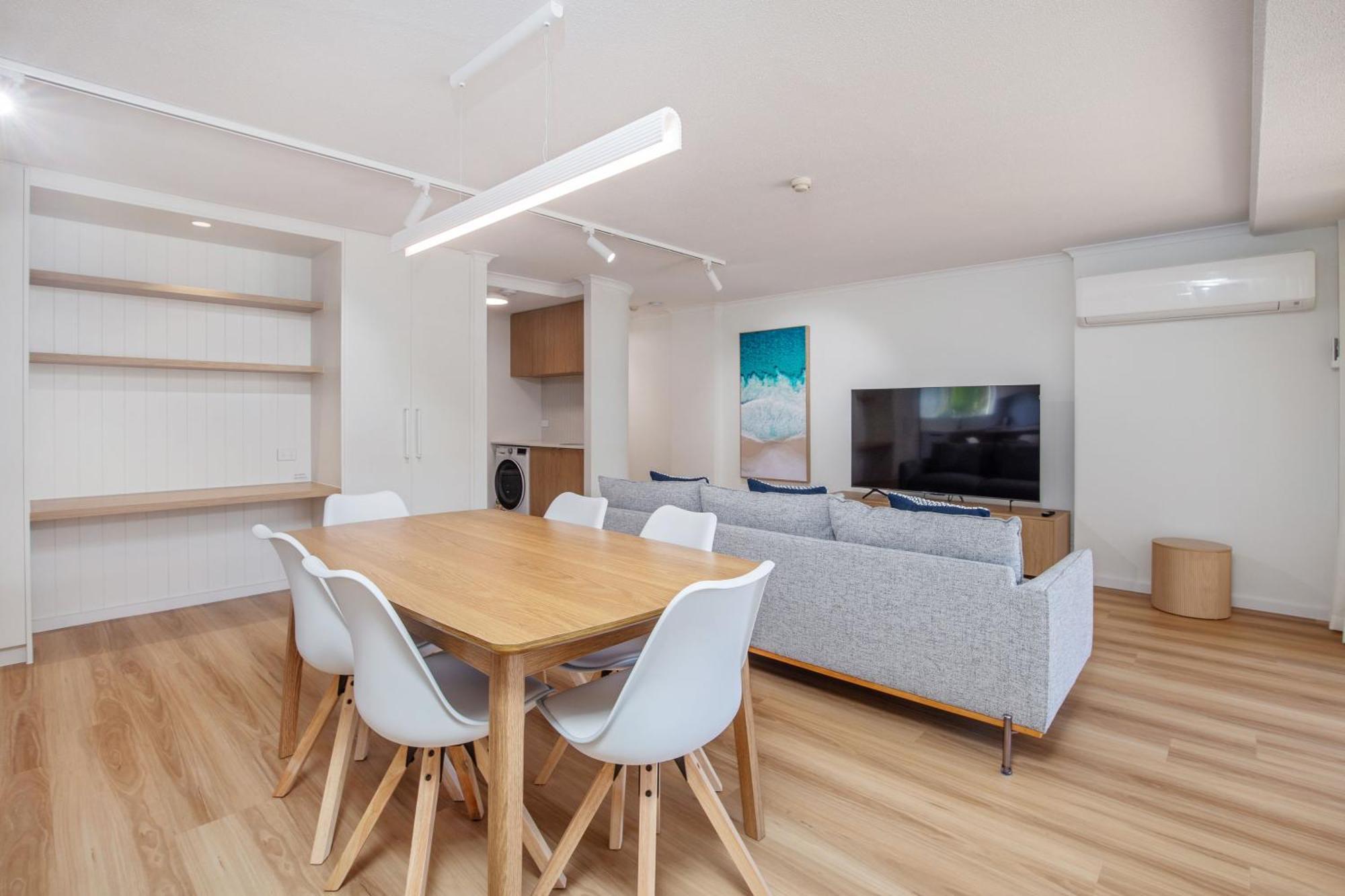Crystal Beachfront Apartments Χρυσή Ακτή Εξωτερικό φωτογραφία